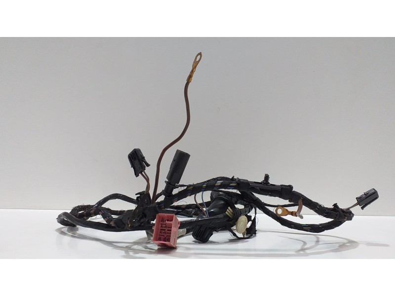 Recambio de porton trasero para porsche cayenne (typ 9pa) 4.5 v8 cat referencia OEM IAM 7L5971145 51841 