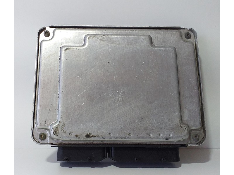 Recambio de centralita motor uce para seat ibiza (6l1) cool referencia OEM IAM 038906012EM 72424 R
