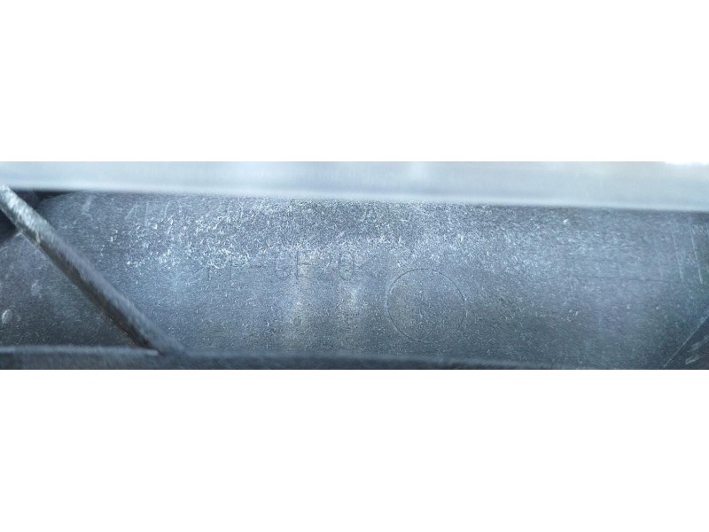 Recambio de molduras traseras para audi q7 (4l) 4.2 tdi (240kw) referencia OEM IAM 4L0807453A 51852 