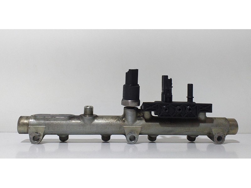 Recambio de rampa inyectora para fiat ulysse (179) 2.0 jtdm cat referencia OEM IAM 0445214017 63840  Recambio de rampa inyectora para fiat ulysse (179) 2.0 jtdm cat referencia OEM IAM 0445214017 63840