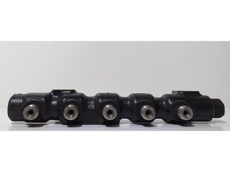 Recambio de rampa inyectora para peugeot 307 (s1) 1.6 hdi referencia OEM IAM 9654592680 63850  Recambio de rampa inyectora para peugeot 307 (s1) 1.6 hdi referencia OEM IAM 9654592680 63850