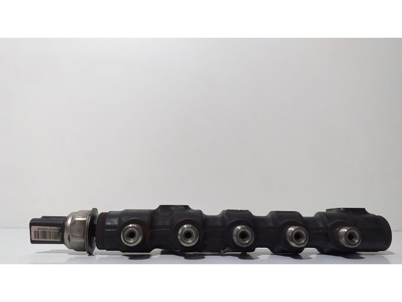 Recambio de rampa inyectora para citroën c4 berlina 1.6 16v hdi referencia OEM IAM 9654592680 63851 