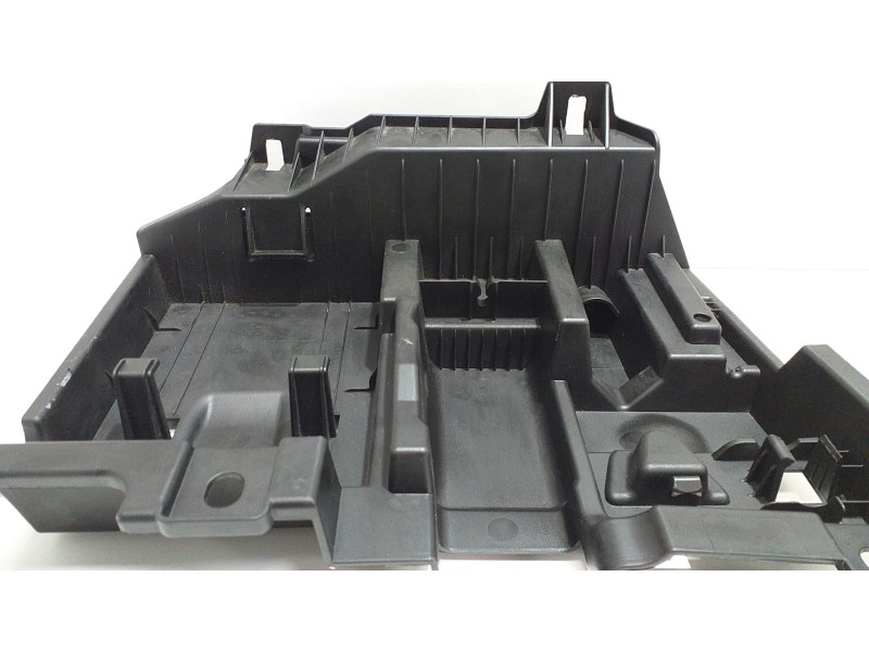 Recambio de herramientas para bmw serie 3 touring (f31) 318d referencia OEM IAM 51477239176 51879 