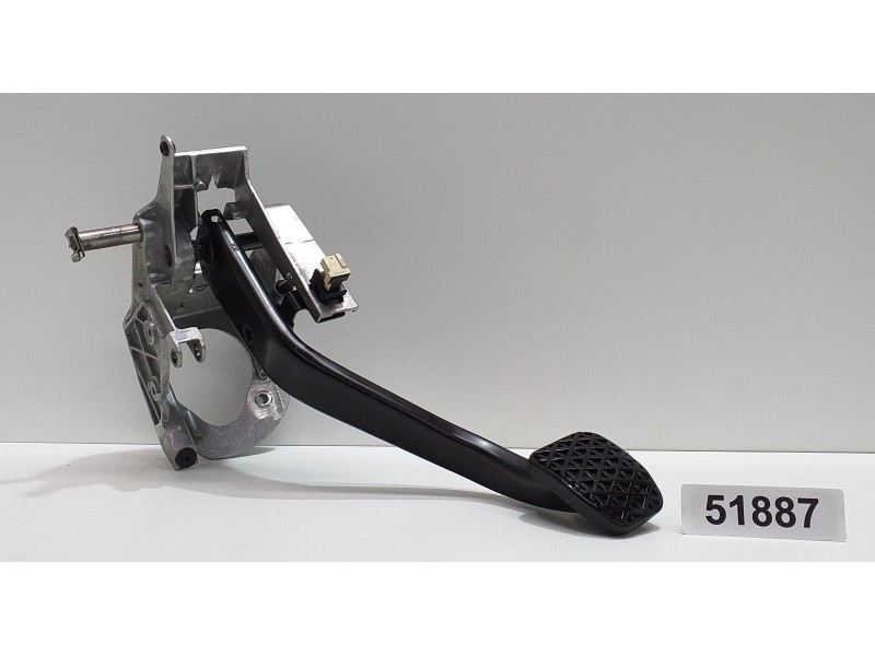 Recambio de pedal freno para bmw serie 3 touring (f31) 318d referencia OEM IAM 678711 51887 