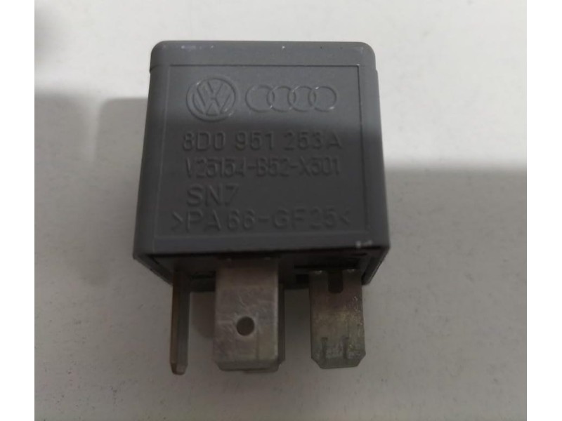 Recambio de rele para audi a6 allroad quattro (4fh) 3.0 tdi referencia OEM IAM 8D0951253A 79855 R