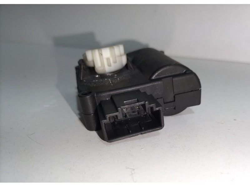 Recambio de motor apertura trampillas climatizador para audi a6 allroad quattro (4fh) 3.0 tdi referencia OEM IAM 0132801359 7985