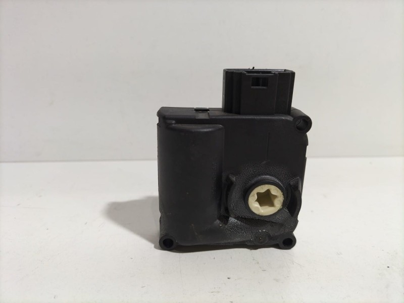 Recambio de motor apertura trampillas climatizador para audi a6 allroad quattro (4fh) 3.0 tdi referencia OEM IAM 0132801359 7985