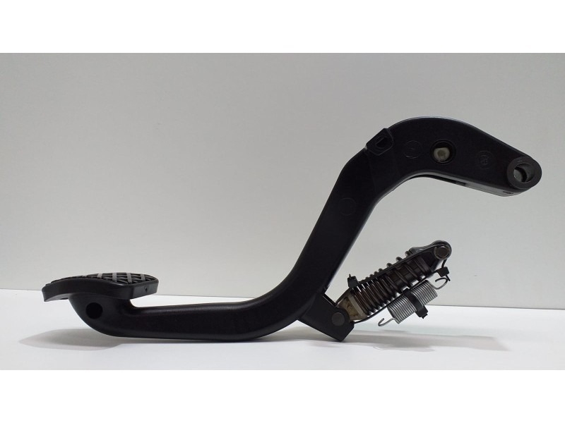 Recambio de pedal embrague para bmw serie 3 touring (f31) 318d referencia OEM IAM 35316761310 51888 