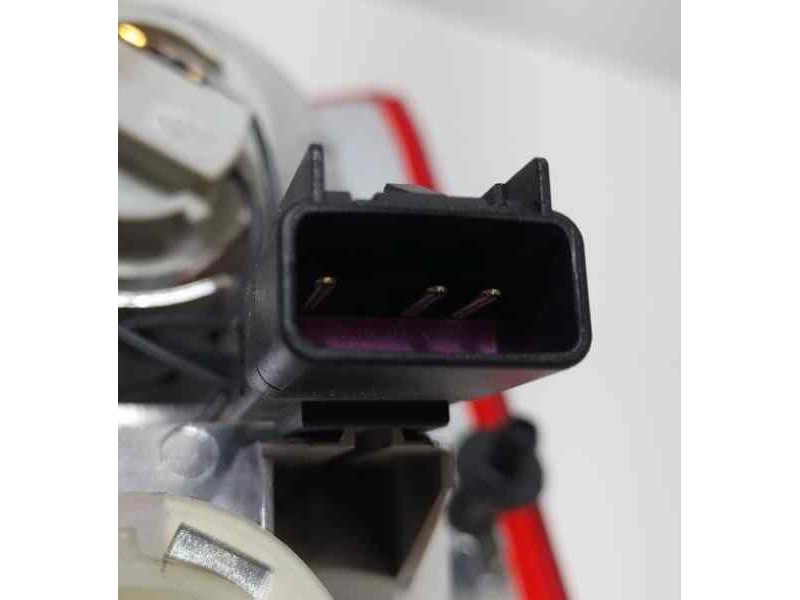 Recambio de piloto trasero derecho interior para opel insignia sports tourer cosmo referencia OEM IAM 13226855 85308 