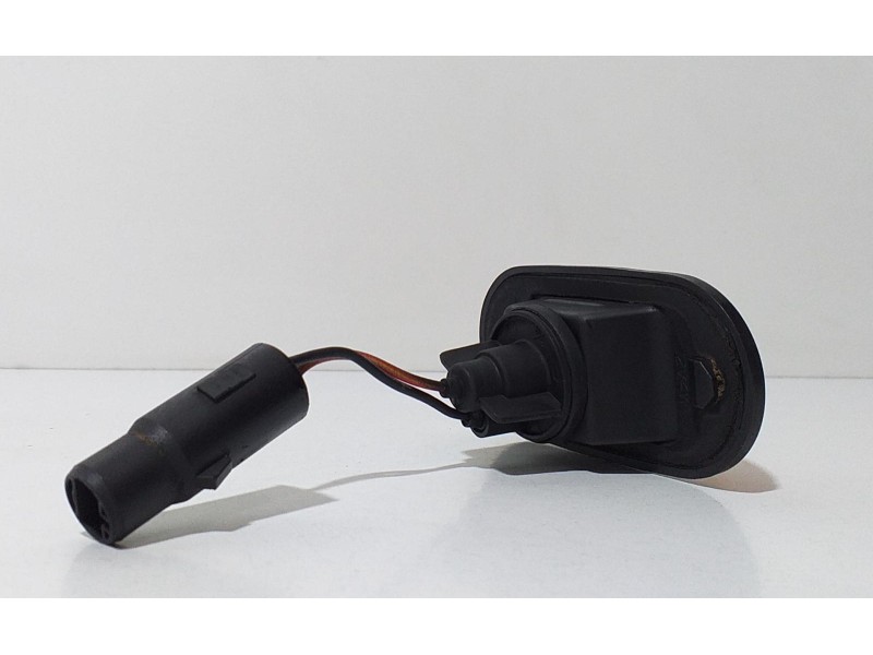 Recambio de piloto lateral derecho para mitsubishi galloper (hyundai) 2.5 td exceed (3-ptas.) referencia OEM IAM HQ804500 63867 