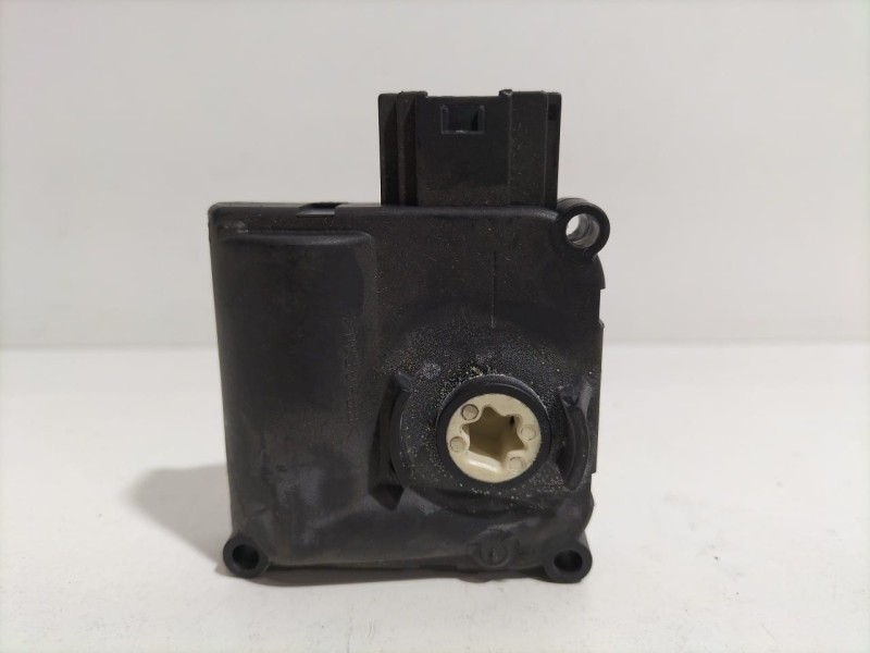 Recambio de motor apertura trampillas climatizador para audi a6 allroad quattro (4fh) 3.0 tdi referencia OEM IAM 0132801359 7986