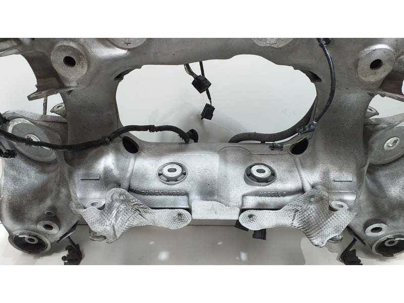 Recambio de puente trasero para land rover range rover sport autobiography hybrid referencia OEM IAM CPLA5K091A 72472 R