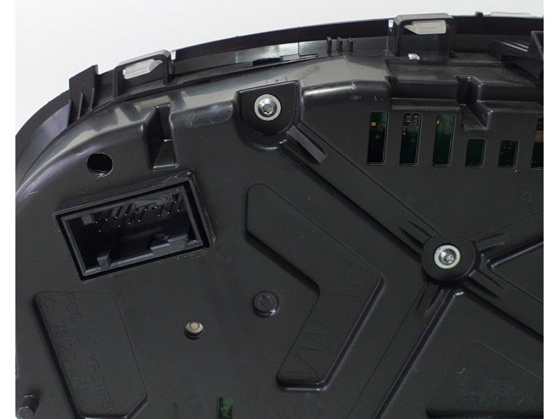 Recambio de cuadro instrumentos para seat toledo (kg3) connect referencia OEM IAM 6JA920740F 72477 R