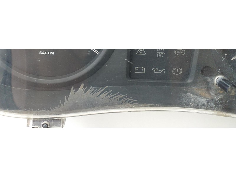 Recambio de cuadro instrumentos para renault kangoo (f/kc0) luxe privilege referencia OEM IAM 8200176654B 72479 R