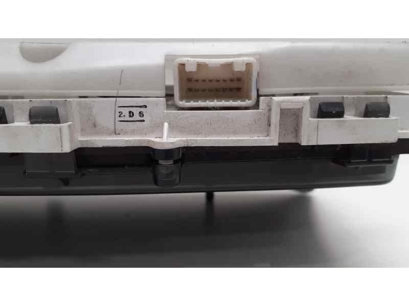 Recambio de cuadro instrumentos para toyota corolla verso (e12) 1.6 16v referencia OEM IAM 8380013110 39243 
