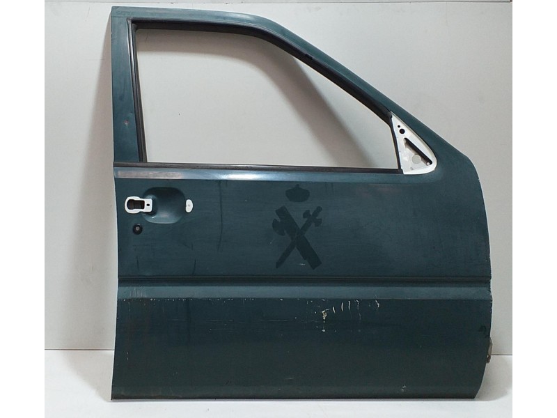 Recambio de puerta delantera derecha para nissan terrano/terrano.ii (r20) comfort referencia OEM IAM TD27TI 72550  Recambio de puerta delantera derecha para nissan terrano/terrano.ii (r20) comfort referencia OEM IAM TD27TI 72550