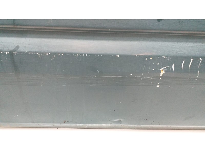 Recambio de puerta delantera derecha para nissan terrano/terrano.ii (r20) comfort referencia OEM IAM TD27TI 72550  Recambio de puerta delantera derecha para nissan terrano/terrano.ii (r20) comfort referencia OEM IAM TD27TI 72550