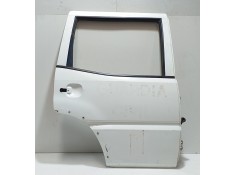 Recambio de puerta trasera derecha para nissan terrano/terrano.ii (r20) comfort referencia OEM IAM TD27TI 72551 