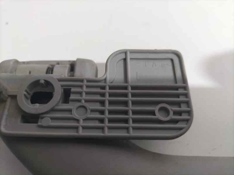 Recambio de maneta interior trasera izquierda para mitsubishi montero (v60/v70) 3.2 di-d instyle (5-ptas.) referencia OEM IAM 4M