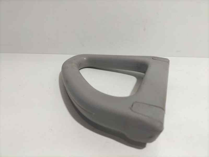 Recambio de maneta interior trasera derecha para mitsubishi montero (v60/v70) 3.2 di-d instyle (5-ptas.) referencia OEM IAM MB69