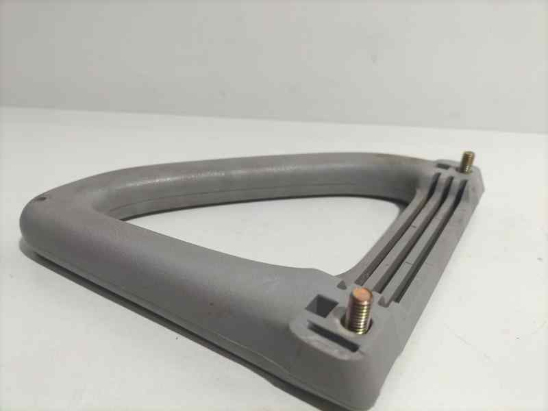 Recambio de maneta interior trasera derecha para mitsubishi montero (v60/v70) 3.2 di-d instyle (5-ptas.) referencia OEM IAM MB69