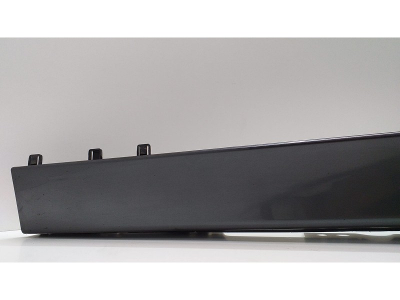 Recambio de estribo para bmw serie 3 touring (f31) 318d referencia OEM IAM 51777256911 52054 