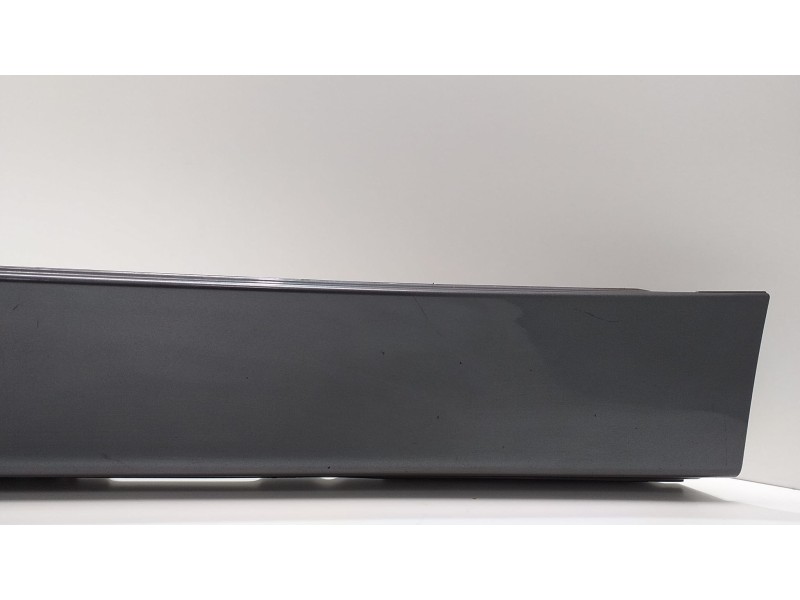 Recambio de estribo para bmw serie 3 touring (f31) 318d referencia OEM IAM 51777256911 52054 