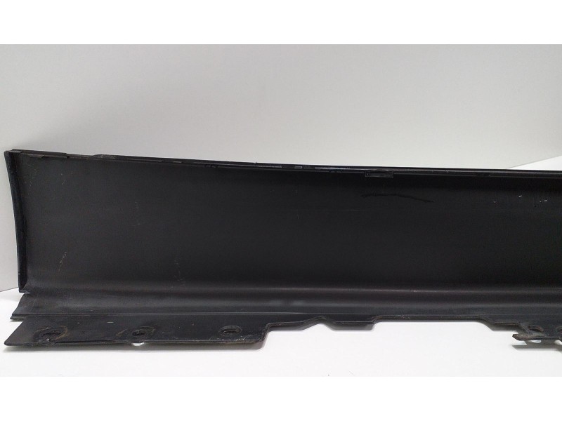 Recambio de estribo para bmw serie 3 touring (f31) 318d referencia OEM IAM 51777256911 52054 