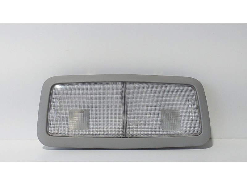 Recambio de luz interior para toyota auris business referencia OEM IAM 8125005030B0 72574 R