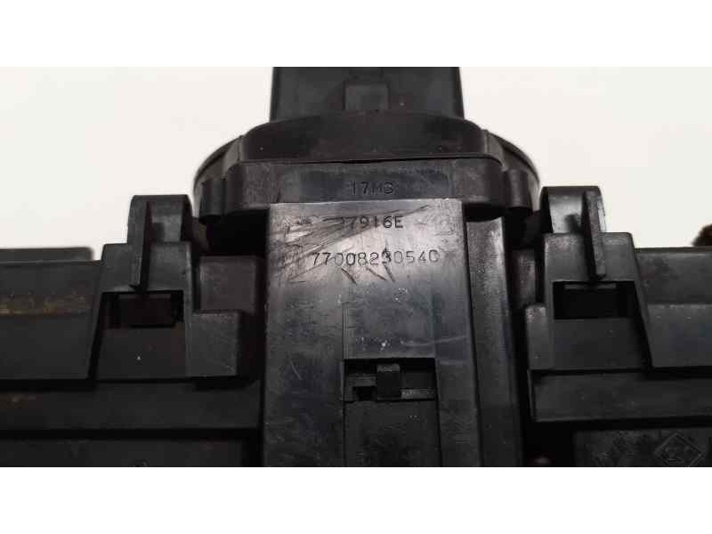 Recambio de mando multifuncion para renault laguna (b56) 2.0 anade referencia OEM IAM 77008230501J 39300 
