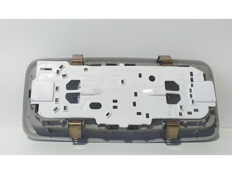Recambio de luz interior para toyota auris business referencia OEM IAM 8125005030B0 72574 R