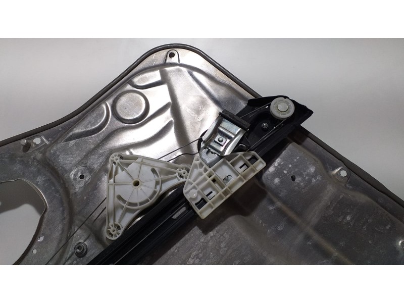 Recambio de elevalunas trasero izquierdo para mercedes-benz clase c (w204) berlina c 350 cdi (204.022) referencia OEM IAM 981694