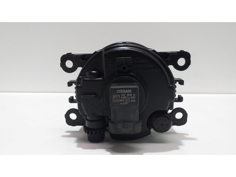 Recambio de faro antiniebla derecho para ford focus turnier (cb4) trend referencia OEM IAM 2N1115201AB 52077 