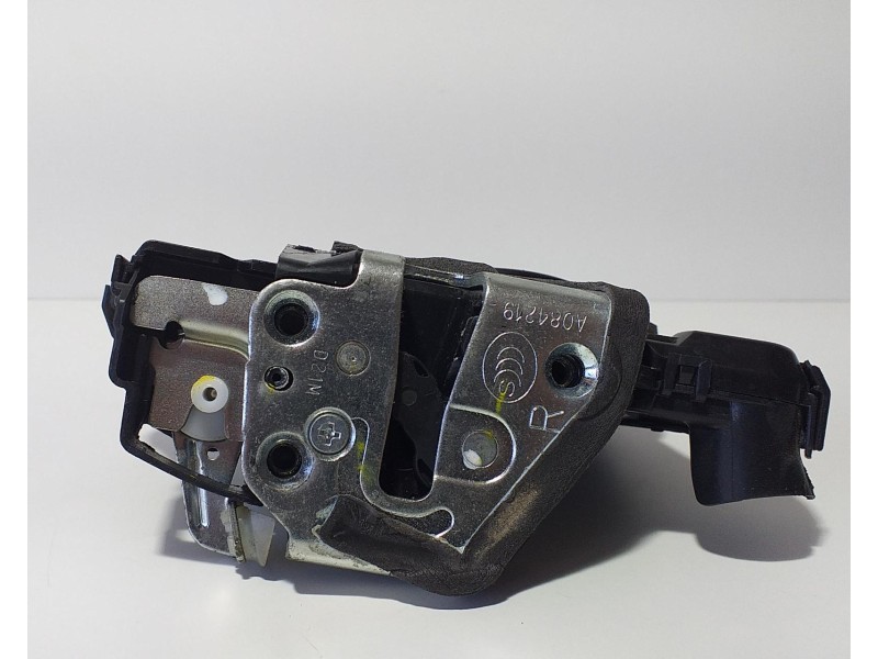 Recambio de cerradura puerta delantera derecha para toyota auris business referencia OEM IAM 6903012490 72578 R