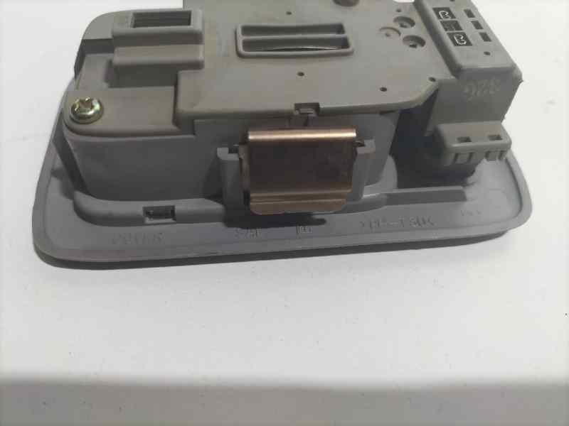 Recambio de luz interior para mitsubishi montero (v60/v70) 3.2 di-d instyle (5-ptas.) referencia OEM IAM MR608418 79987 