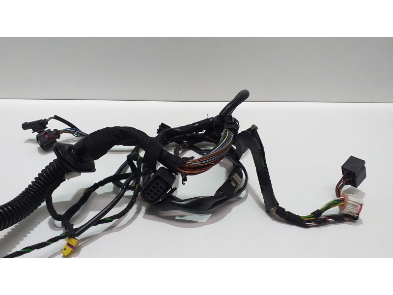 Recambio de puerta delantera izquierda para porsche 911 (typ 996) carrera 4 cabrio referencia OEM IAM 99661263410 52099 