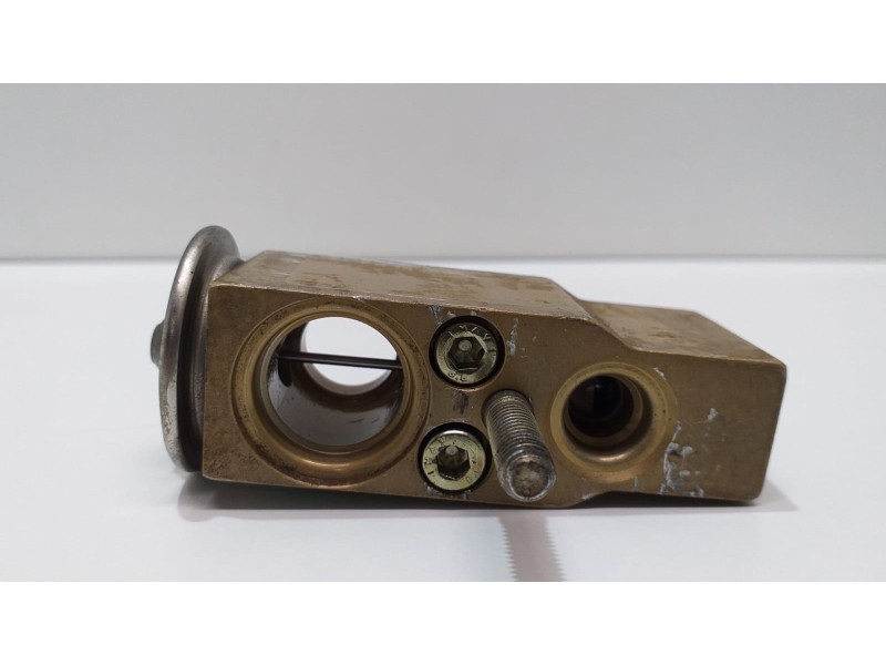 Recambio de valvula expansion para porsche 911 (typ 996) carrera 4 cabrio referencia OEM IAM 2028300184 52131 