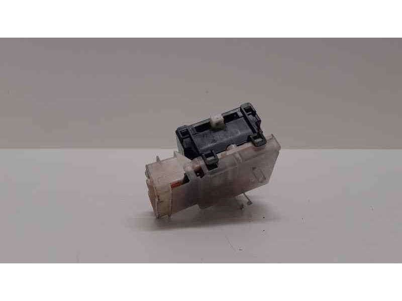 Recambio de mando luces para mazda 6 berlina (gg) 2.0 crtd 136 active (4-ptas.) referencia OEM IAM 17D2542 39318  Recambio de mando luces para mazda 6 berlina (gg) 2.0 crtd 136 active (4-ptas.) referencia OEM IAM 17D2542 39318