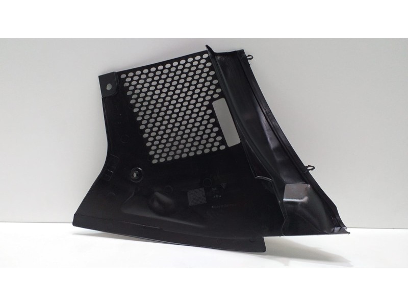 Recambio de guarnecido porton trasero para porsche 911 (typ 996) carrera 4 cabrio referencia OEM IAM M9604 52155 