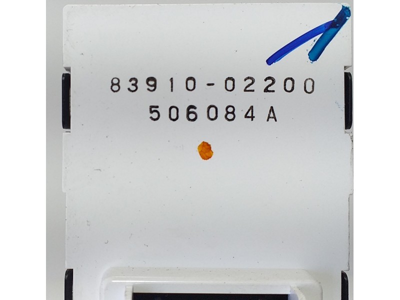 Recambio de pantalla multifuncion para toyota auris business referencia OEM IAM 8391002200 72599 R