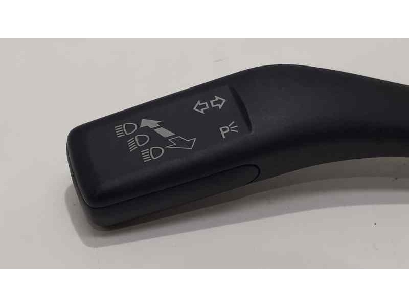 Recambio de mando intermitentes para volkswagen golf plus (5m1) bluemotion edition referencia OEM IAM 1K0953513E 39324 