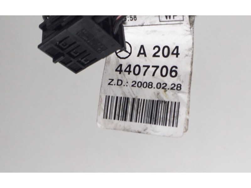 Recambio de puerta trasera izquierda para mercedes-benz clase c (w204) berlina c 350 cdi (204.022) referencia OEM IAM A204440770