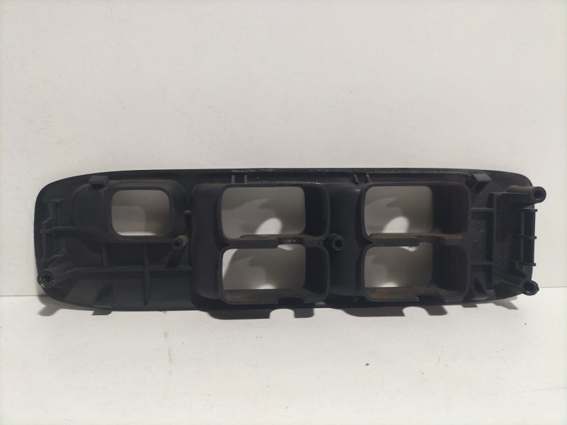 Recambio de mando elevalunas delantero izquierdo para mitsubishi montero (v60/v70) 3.2 di-d instyle (5-ptas.) referencia OEM IAM