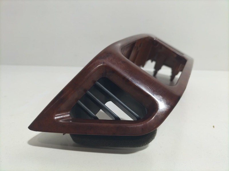 Recambio de molduras delanteras para mitsubishi montero (v60/v70) 3.2 di-d instyle (5-ptas.) referencia OEM IAM MR456379 79936 