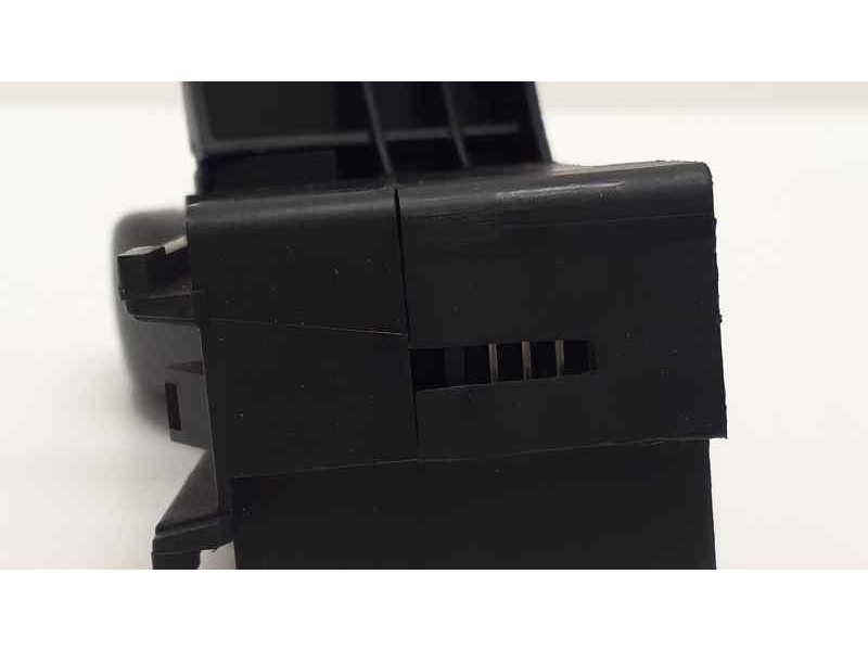 Recambio de mando volante para bmw x5 (e53) 3.0d referencia OEM IAM LK01800000 39335 