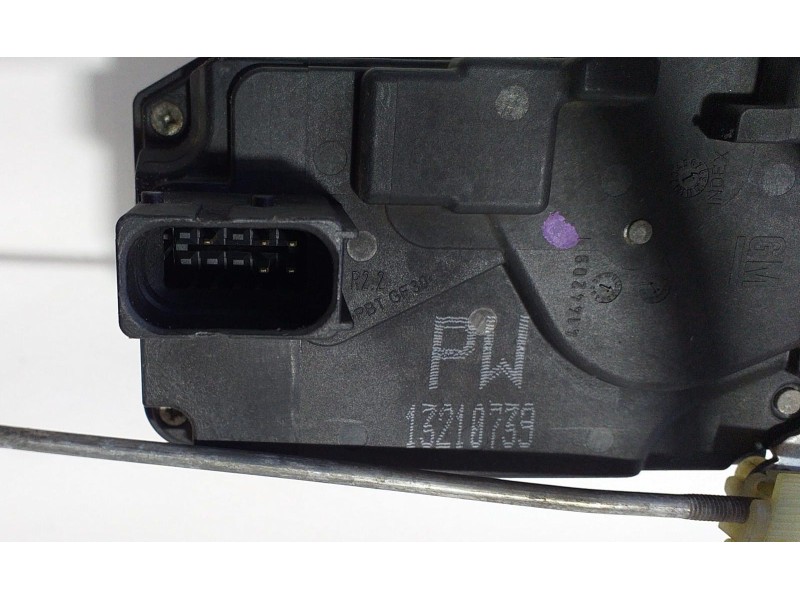 Recambio de cerradura puerta trasera derecha para opel astra h berlina elegance referencia OEM IAM 3210739 72641 R