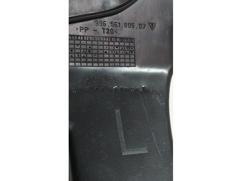 Recambio de molduras traseras para porsche 911 (typ 996) carrera 4 cabrio referencia OEM IAM 996561805 52205 