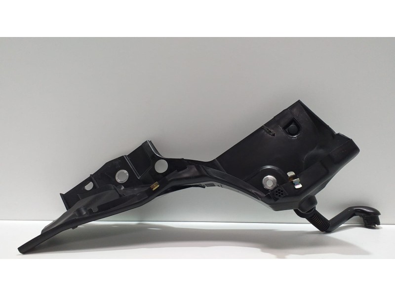 Recambio de molduras traseras para porsche 911 (typ 996) carrera 4 cabrio referencia OEM IAM 996561805 52205 