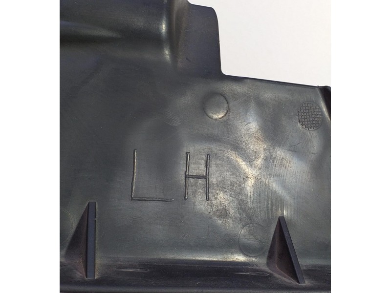 Recambio de molduras delanteras para land rover range rover sport autobiography hybrid referencia OEM IAM DK628311AA 72667 R