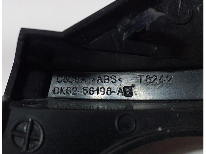 Recambio de molduras delanteras para land rover range rover sport autobiography hybrid referencia OEM IAM DK6256198AB 72668 R